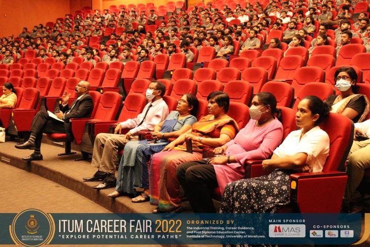 ITUM CAREER FAIR 2022 - STUDENT DEVELOPMENT PROGRAM (DAY 1 - 28TH NOVEMBER 2022)