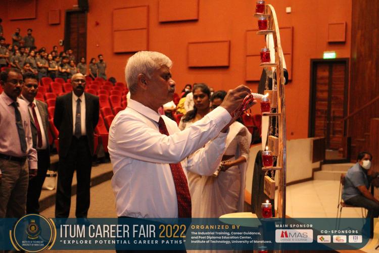 ITUM CAREER FAIR 2022 - STUDENT DEVELOPMENT PROGRAM (DAY 1 - 28TH NOVEMBER 2022)