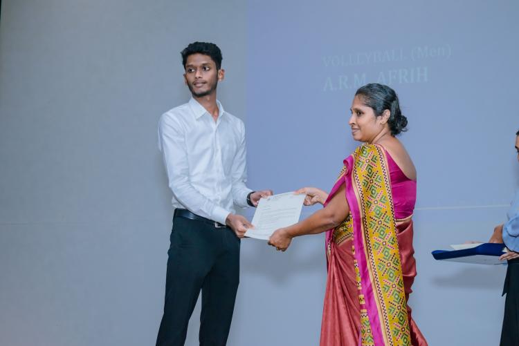 Felicitation Ceremony 2023: Celebrating Sporting Excellence of ITUM participants at Sri Lanka University Games.